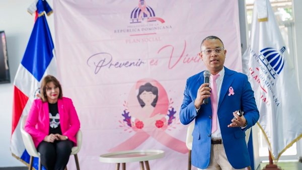 Plan Social de la Presidencia ofrece charla sobre prevención Cáncer de Mama