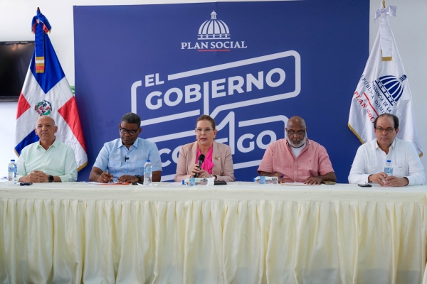 Destacan eficiencia y respuesta del Plan Social a través de programa “El Gobierno Contigo” en SDE